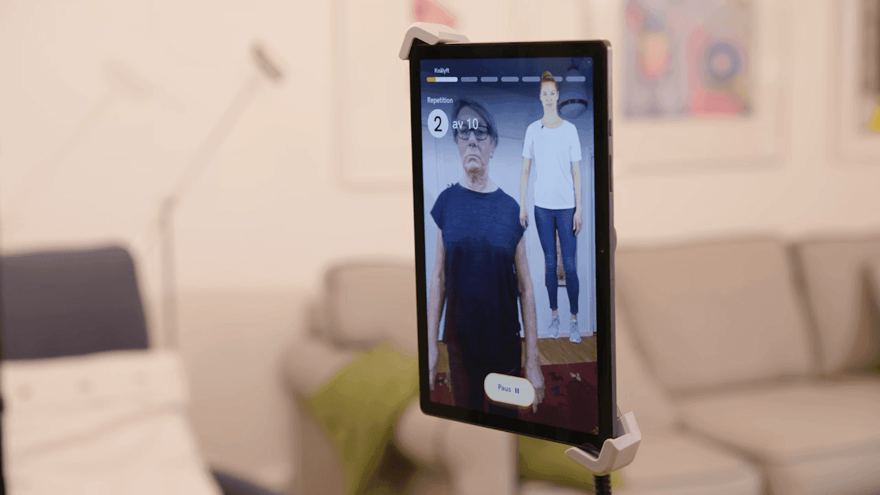 Patient som tränar digitalt med Habbie